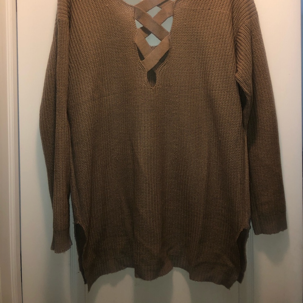 Sweater - Picture 4 of 4
